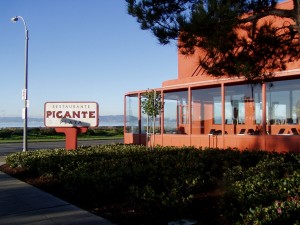 Picante Playa, Shoreline Dr. and Park St., Alameda, California, January 2004                     